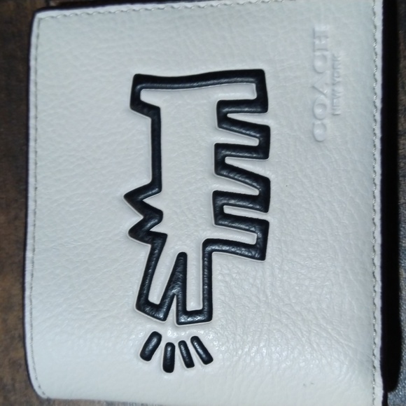 NWT 3 in 1 Keith Haring Barking Dog Wallet + Card Case + Bonus - Picture 2 of 7